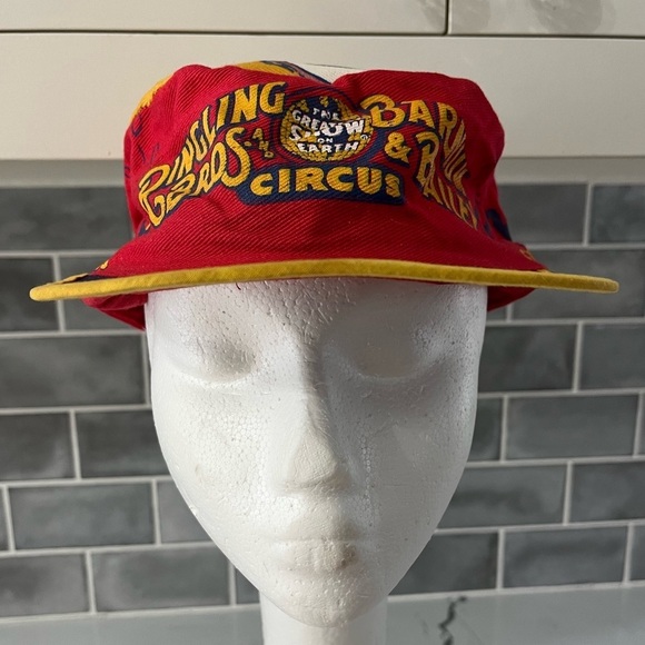 Vintage Ringling Bros Barnum & Bailey Circus Adjustable Pillbox Hat 70's-80's - Picture 2 of 11